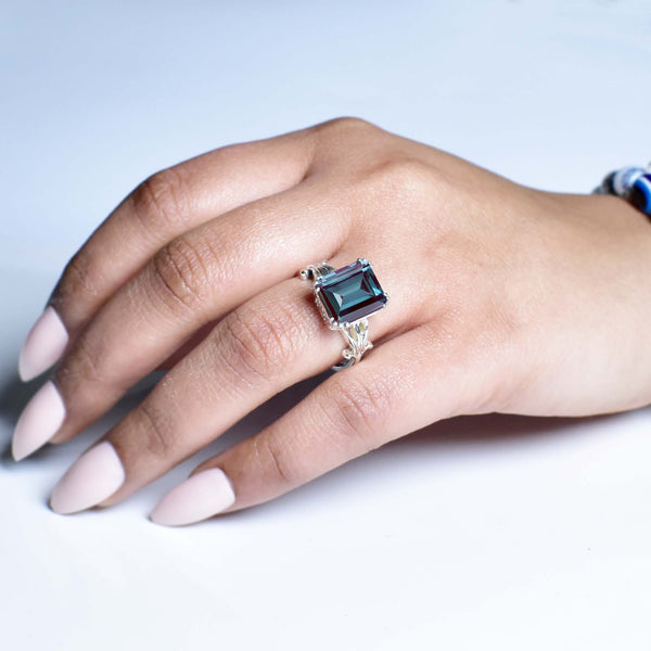 Beautifully designed and perfect artwork bezel faceted octagon shaped gemstone ring