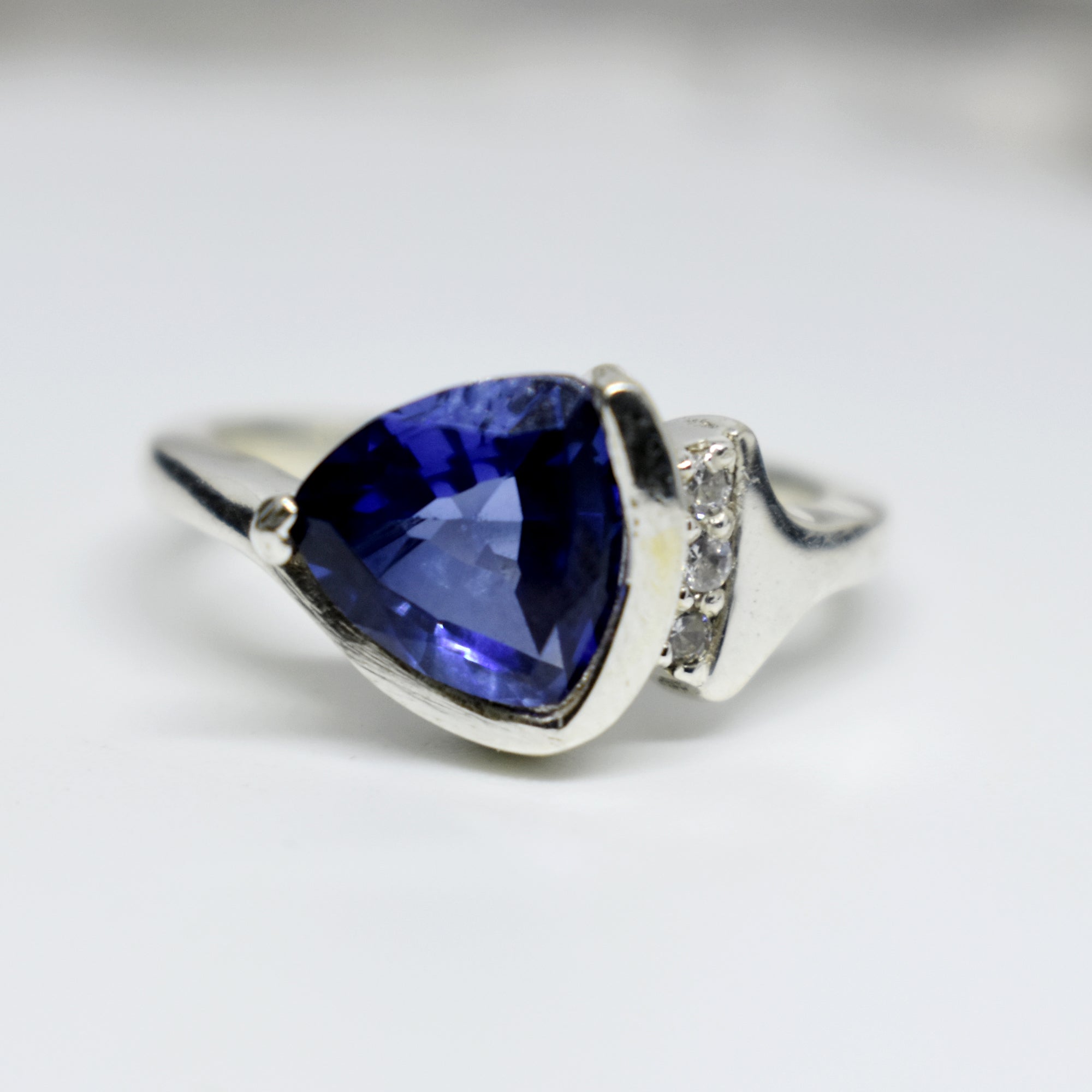 Trillion Tanzanite Gemstone Ring