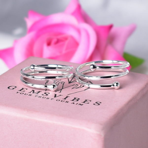 Adjustable spiral toe ring with minimalist ball ends in 925 sterling silver