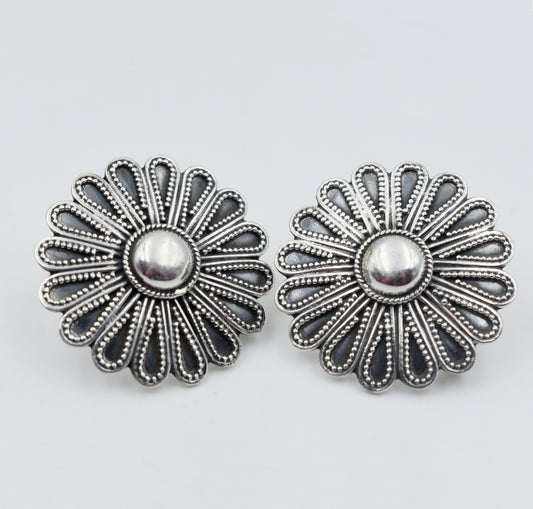 Indian Traditional Oxidized Studs Earring