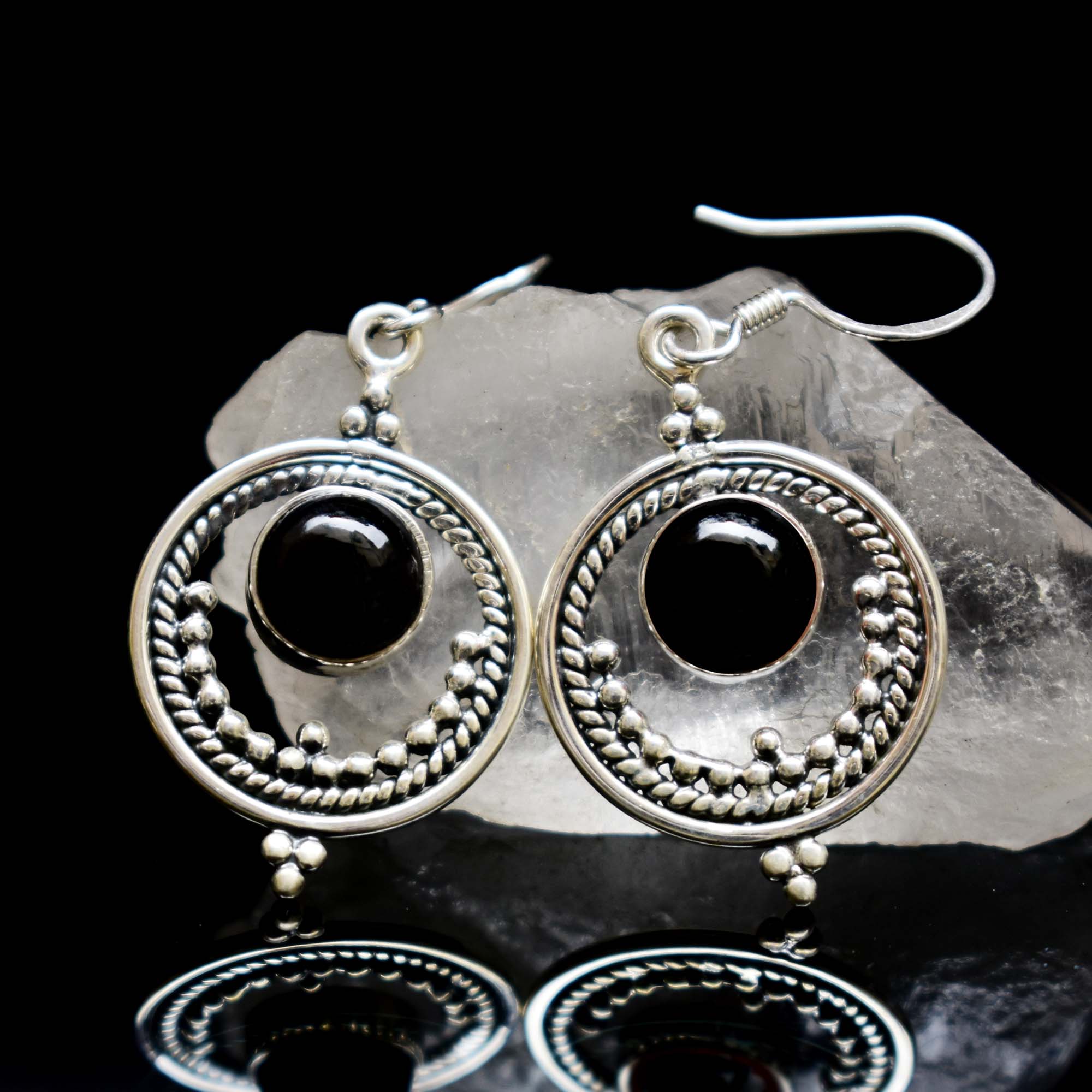 Black Onyx Silver Earring