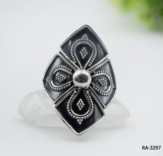 Floral Design Traditional Silver Ring