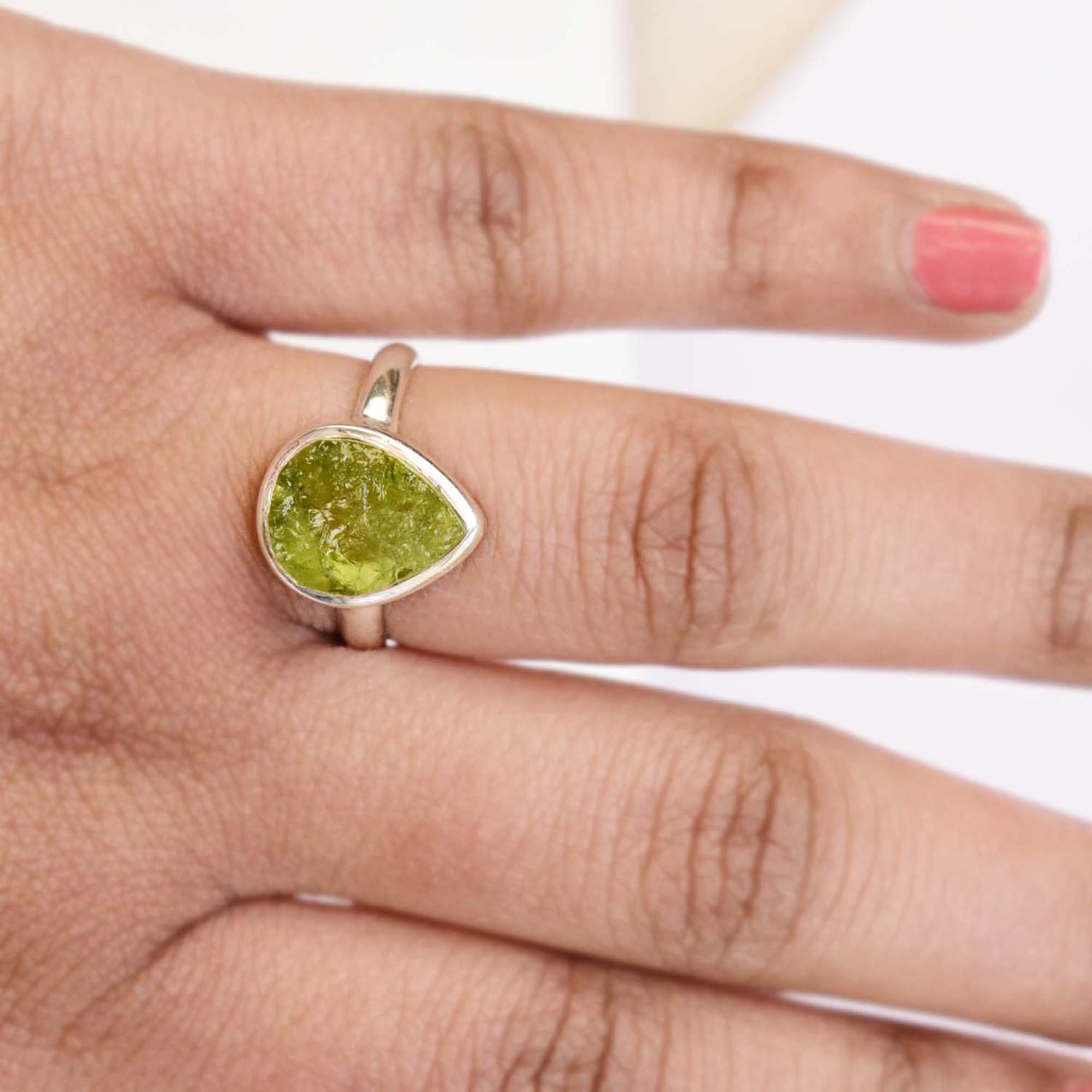 Raw Teardrop Peridot Ring in 925 Sterling Silver