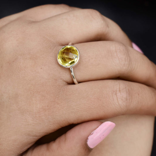 Beautiful Lemon Quartz Ring