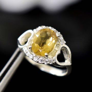 Queenly Natural Citrine Wedding Ring